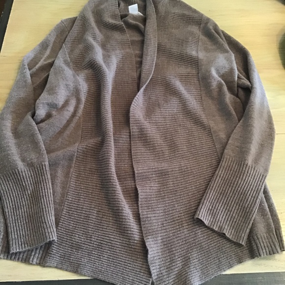 Long Cardigan - Picture 2 of 2